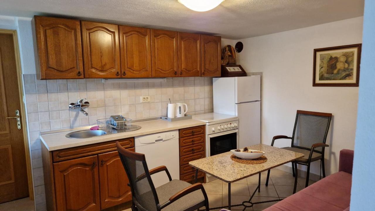 Apartman Karla Мостар Экстерьер фото